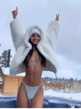 I.M.GIA Faux Fur Hooded Jacket – White (S) | Soft Luxe / It Girl